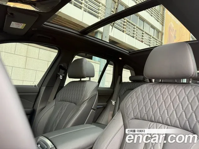 BMW X5 2025 thumb 12