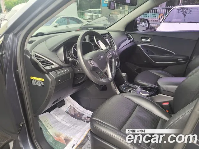 Hyundai Санта Фе 2014 thumb 6