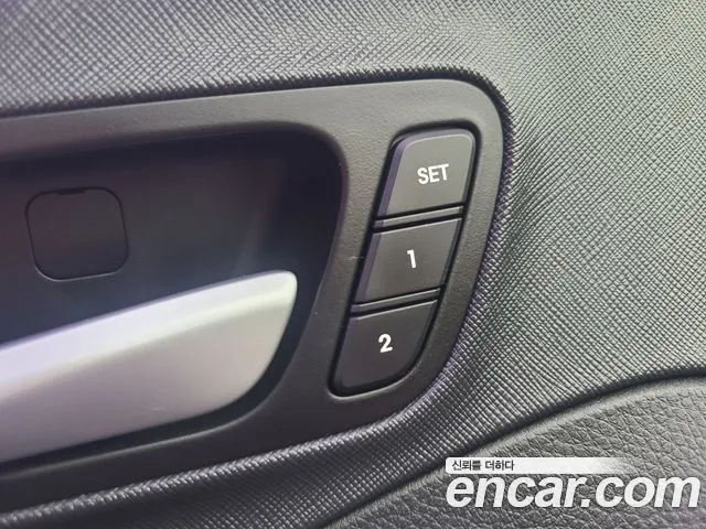 Hyundai Санта Фе 2014 thumb 7