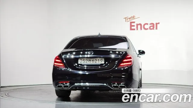 Mercedes-Benz S-Class 2017 thumb 2