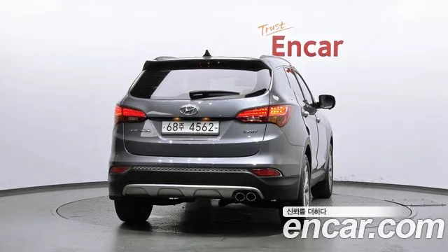 Hyundai Санта Фе 2013 thumb 10