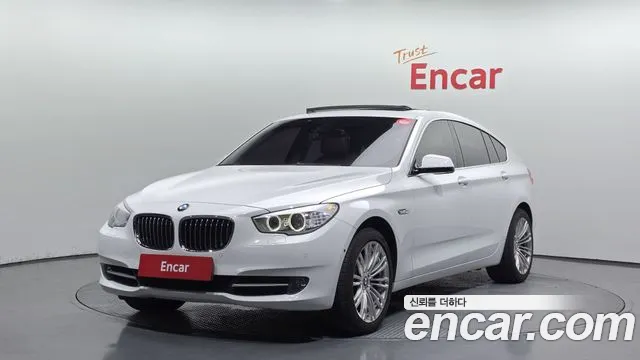 BMW 5 серии Gran Turismo 2011 thumb 11
