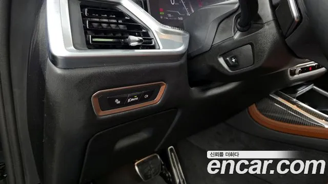 BMW X7 2024 thumb 5