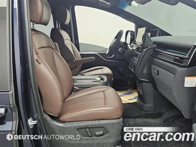 Hyundai Staria 2026 thumb 4