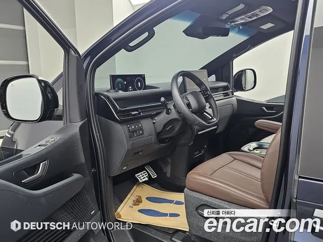 Hyundai Staria 2026 thumb 5