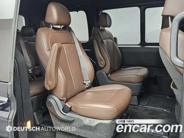 Hyundai Staria 2026 thumb 6