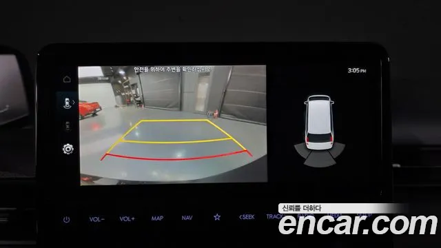 Hyundai Staria 2022 thumb 4