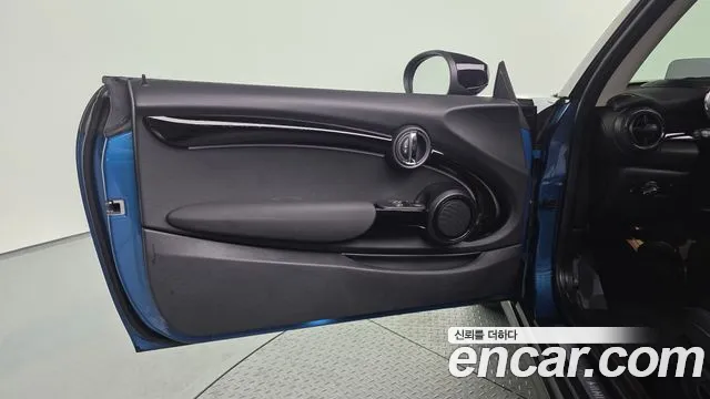 Mini Cooper S 2021 thumb 8