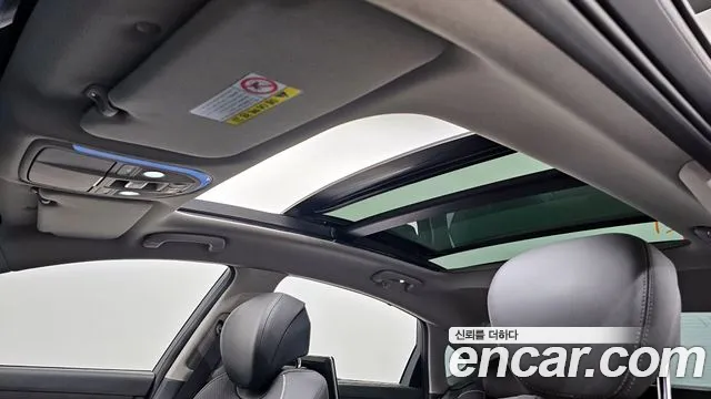 Genesis G80 2018 thumb 9