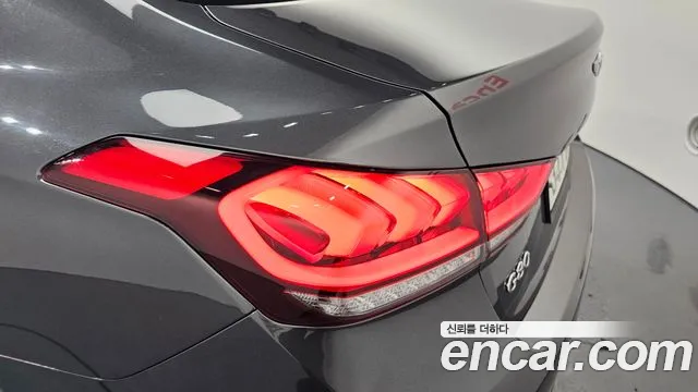 Genesis G80 2018 thumb 7
