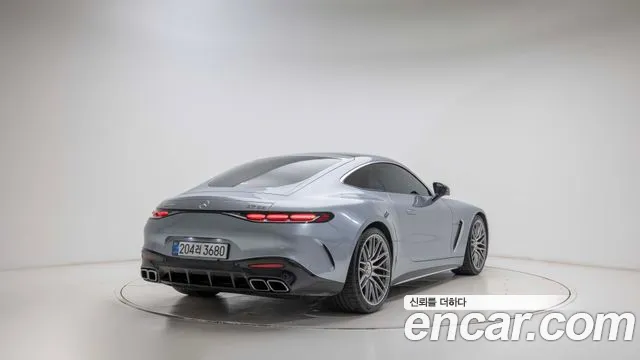 Mercedes-Benz AMG GT 2025 thumb 12