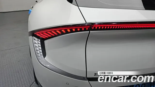 Kia EV6 2021 thumb 4