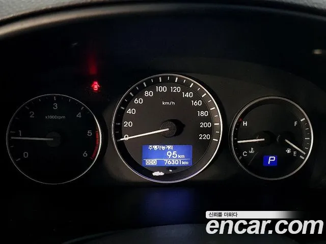 Hyundai Staria 2019 thumb 3