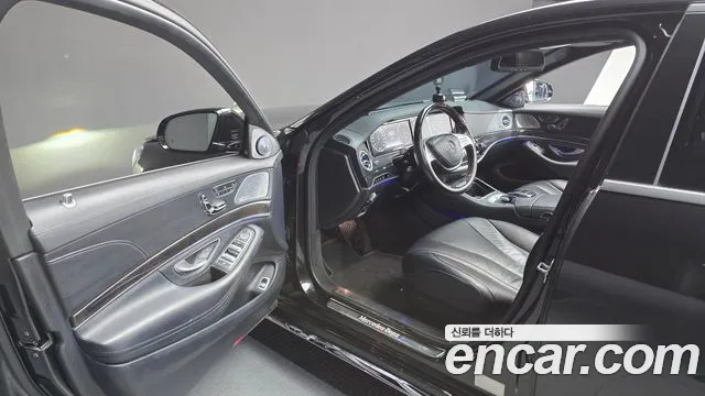 Mercedes-Benz S-Class 2016 thumb 9