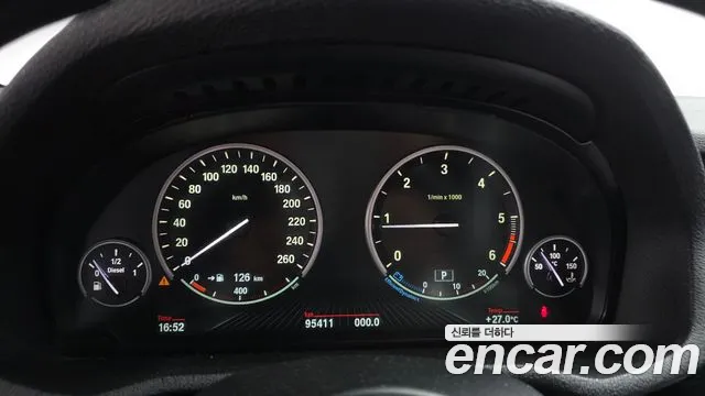 BMW X4 2018 thumb 9