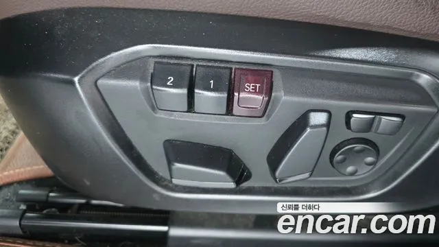 BMW X4 2018 thumb 6