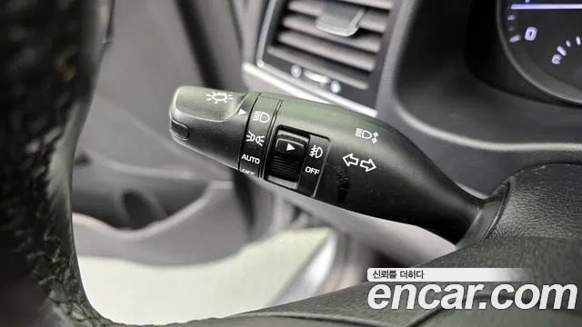 Hyundai Avante 2016 thumb 10