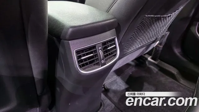 Hyundai Avante 2016 thumb 6