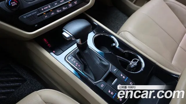 Kia Carnival 2020 thumb 3