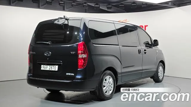 Hyundai Staria 2019 thumb 11
