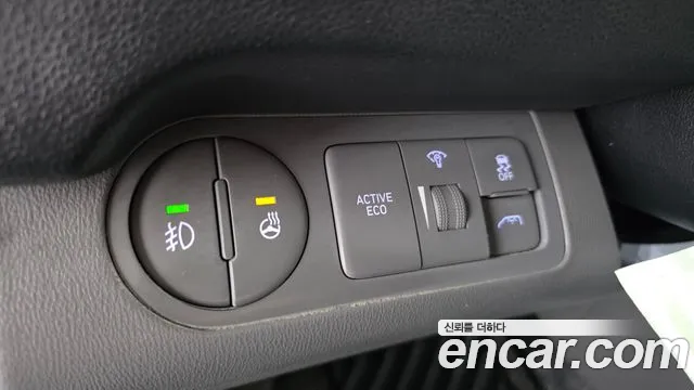 Hyundai Staria 2019 thumb 5