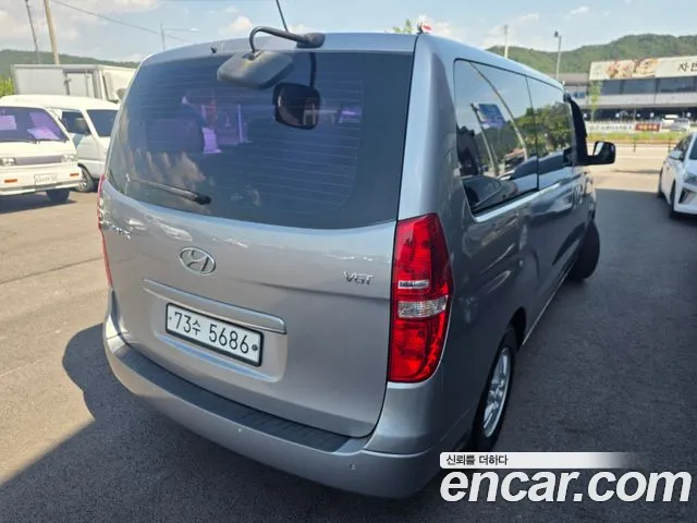 Hyundai Staria 2016 thumb 8