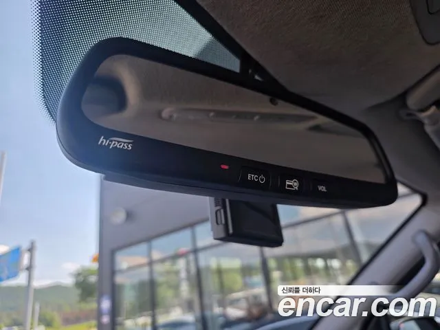 Hyundai Staria 2016 thumb 7