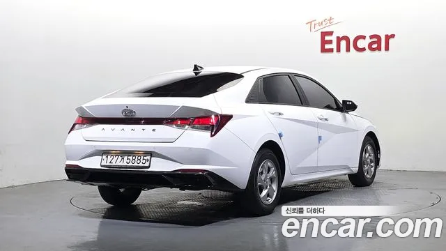 Hyundai Elantra 2020 thumb 2