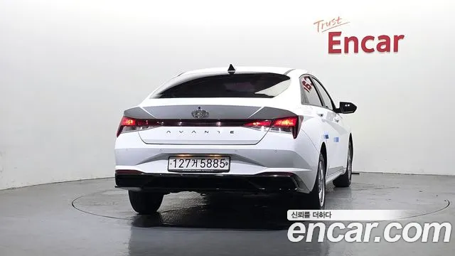 Hyundai Elantra 2020 thumb 5
