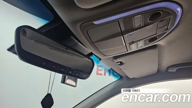 Genesis G70 2019 thumb 10