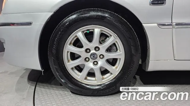 Kia Opirus 2009 thumb 7