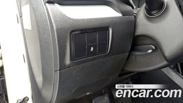 Kia Morning 2015 thumb 12