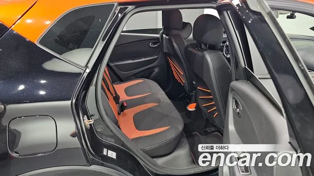 Renault QM3 2014 thumb 5