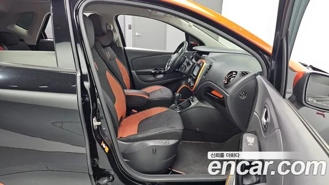 Renault QM3 2014 thumb 7