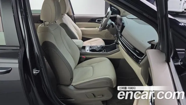 Kia Carnival 2024 thumb 10