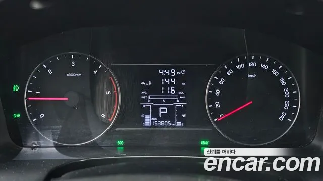 KGM Rexton 2019 thumb 11
