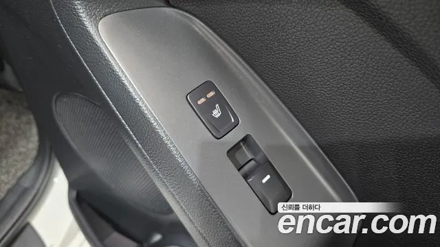 Kia K3 2016 thumb 5