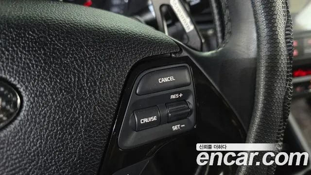 Kia K3 2016 thumb 4