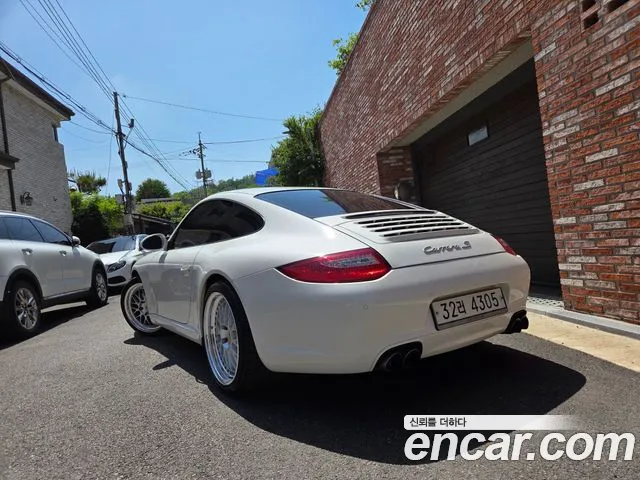 Porsche 911 2009 thumb 10