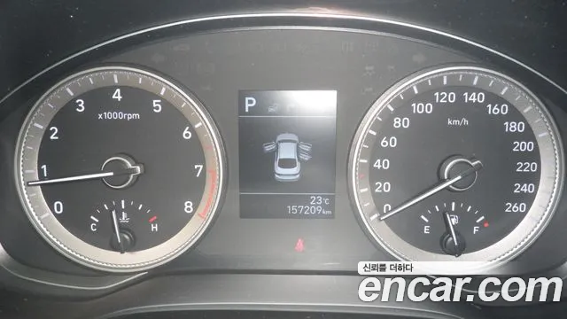 Hyundai Grandeur 2017 thumb 10