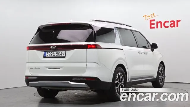 Kia Carnival 2020 thumb 8