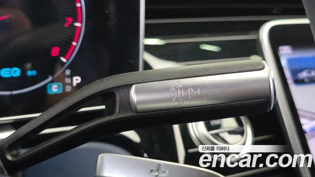 Mercedes-Benz S-Class 2022 thumb 10