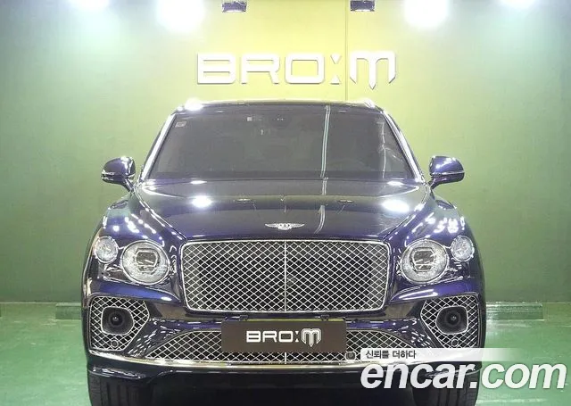 Bentley Bentayga 2021 thumb 7