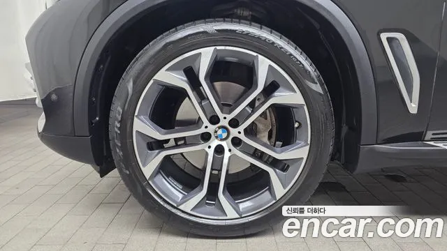 BMW X5 2022 thumb 12