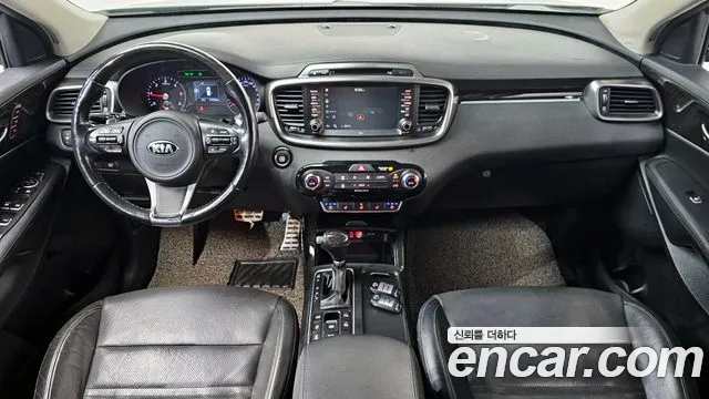 Kia Sorento 2017 thumb 4