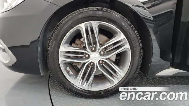 Hyundai Grandeur 2016 thumb 3