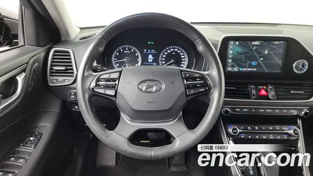 Hyundai Grandeur 2016 thumb 11