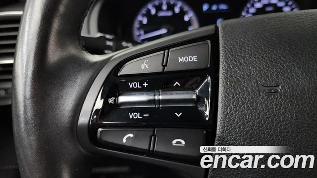 Hyundai Grandeur 2016 thumb 9