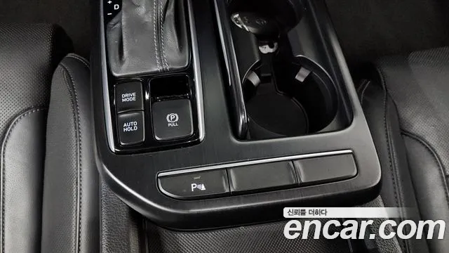 Hyundai Grandeur 2016 thumb 12