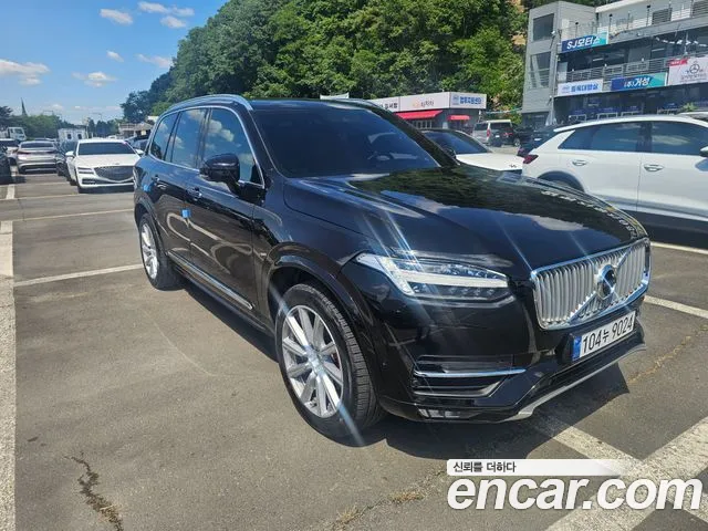 Volvo XC90 2019 thumb 5